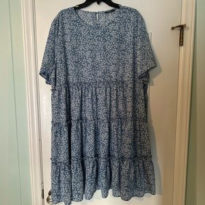 Shein Curve blue + white floral print tier dress